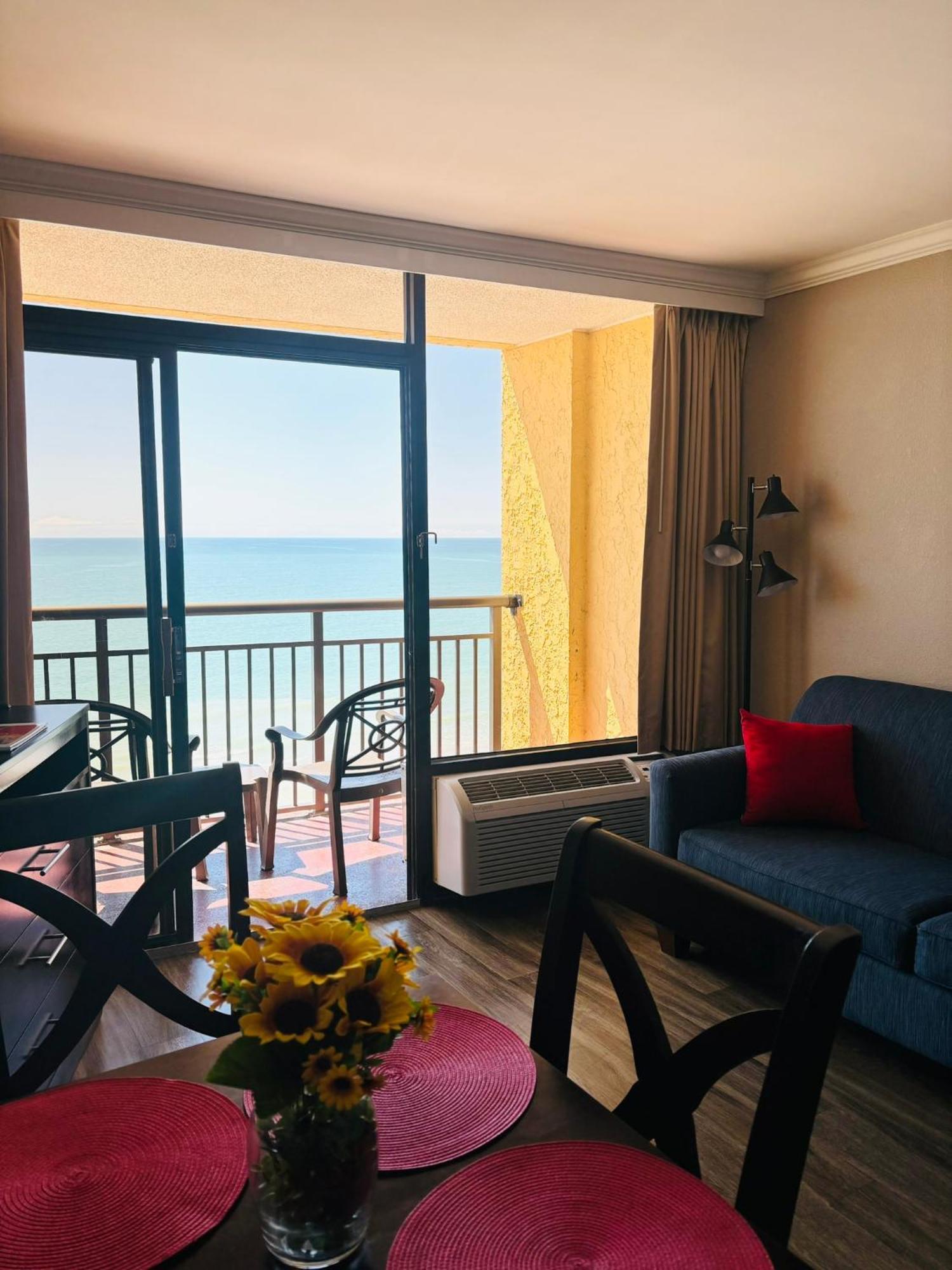 شاطئ ميرتل Azure Bliss Oceanfront Condo Sleeps 6 المظهر الخارجي الصورة